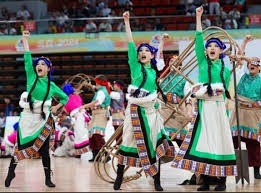 随着曼城1-2，利物浦0-3，英超最新争冠形势出炉：天助阿森纳得利